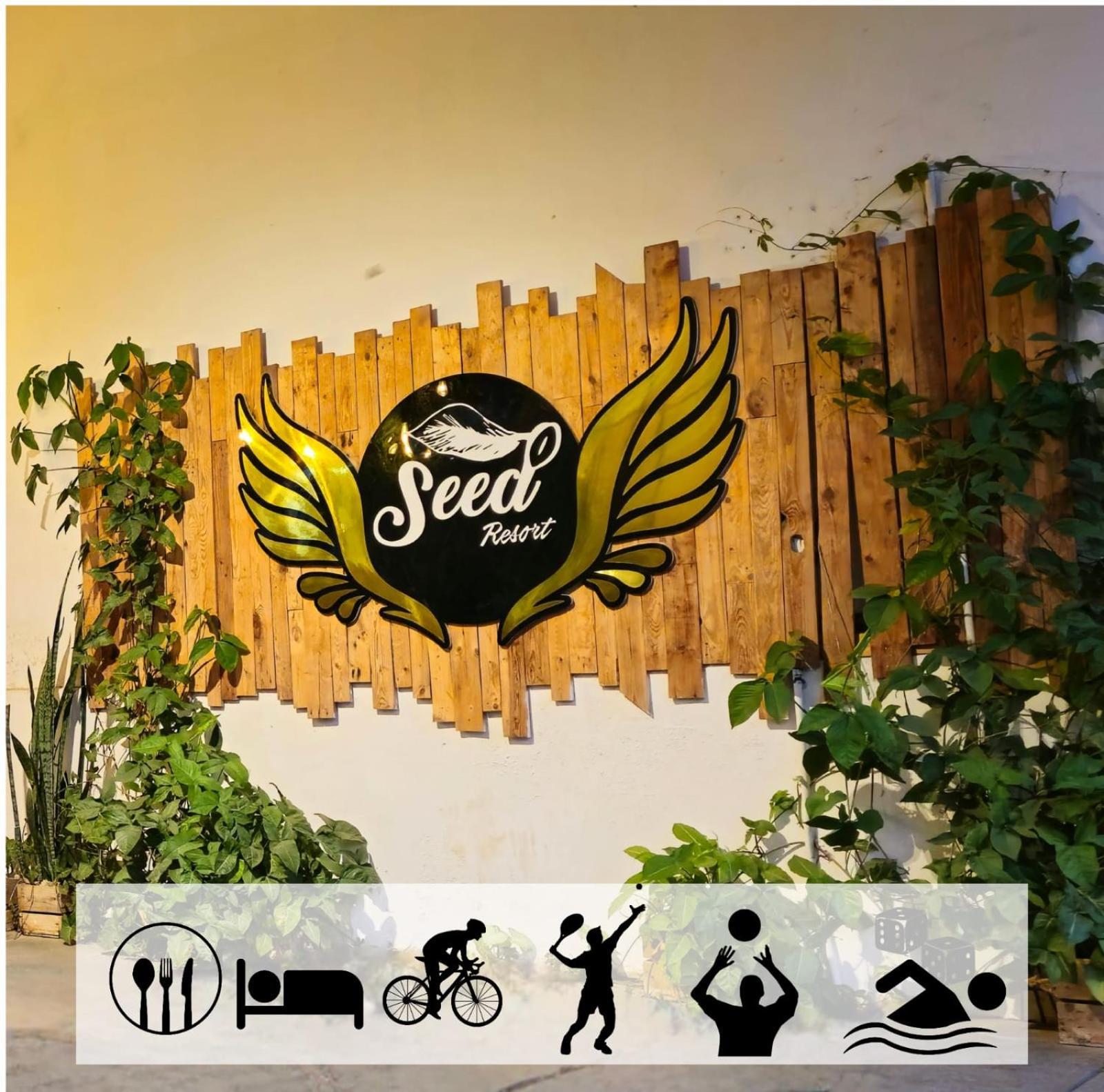 Seed Hotel Shrīrangapattana Buitenkant foto